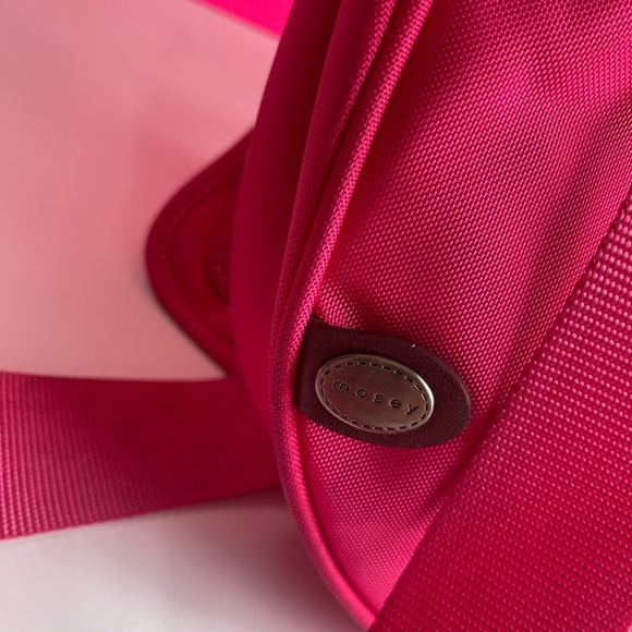 Mosey Life by Baggallini  Travel fuchsia, pink, Crossbody  / Bag Purse - Picture 7 of 13